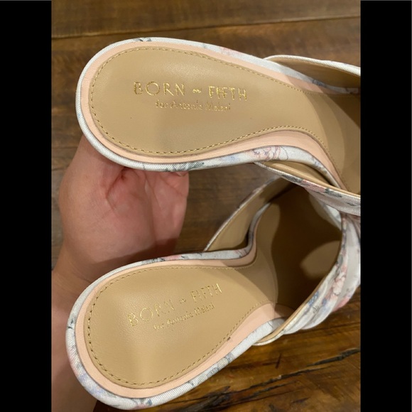 Born on Fifth Floral Bow Antonio Melani - Picture 6 of 14